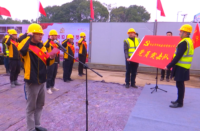 五一勞動獎?wù)芦@得者項目黨支部書記、副總工程師周天奇