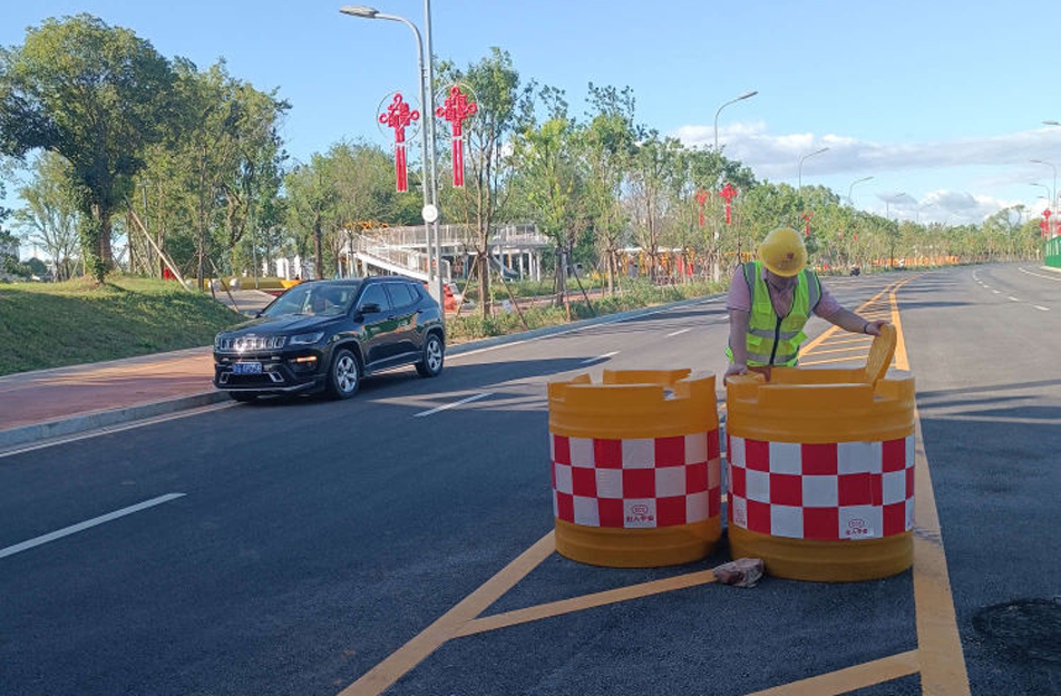 南昌市政建設(shè)集團(tuán)開(kāi)展占道施工安全專(zhuān)項(xiàng)整治行動(dòng)